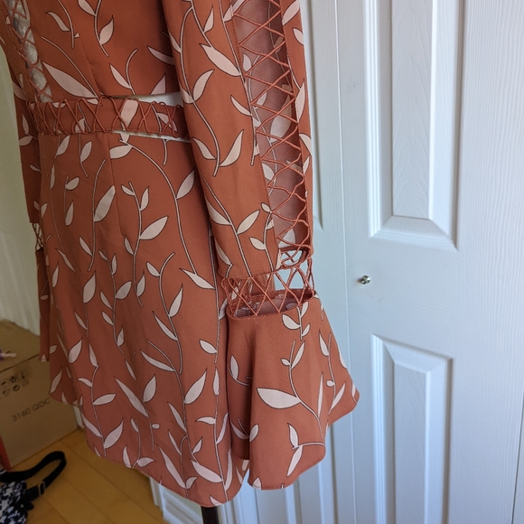 Cutout Finders Mini Dress 👗 - Picture 7 of 7